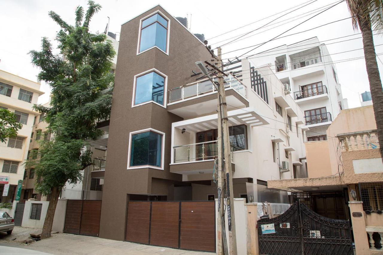 Oyo 8737 King Suites Bangalore Bagian luar foto